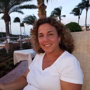 Meet your Posher, Janet